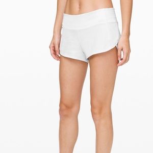 Lululemon speed up 2.5” shorts